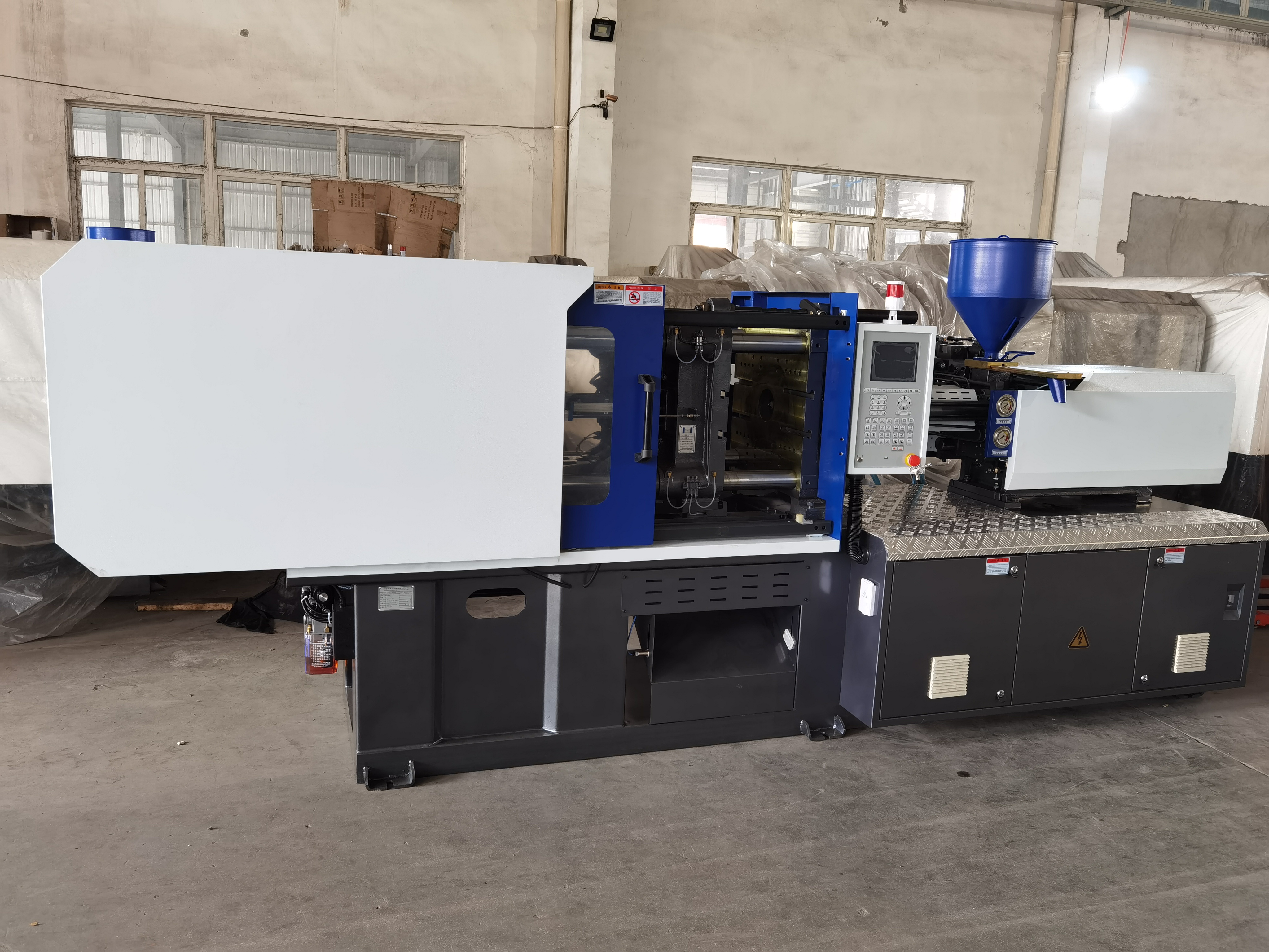 What are injection machine spare parts?